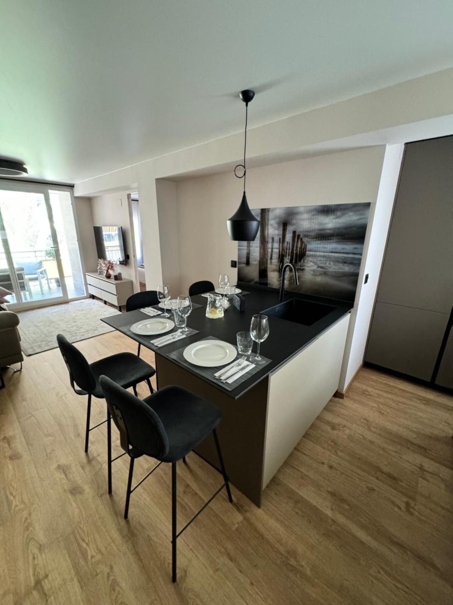 Luxury Apartment Y After Renovation In Cullera With Parking Екстериор снимка